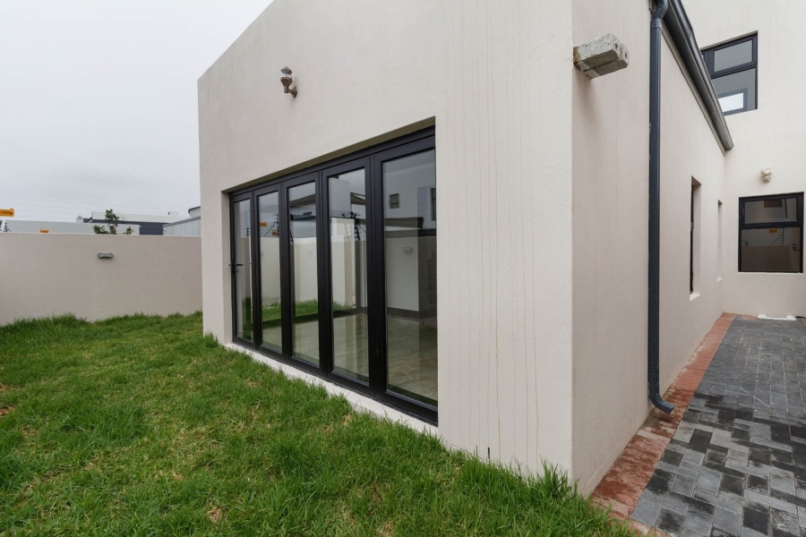 3 Bedroom Property for Sale in Sandown Western Cape